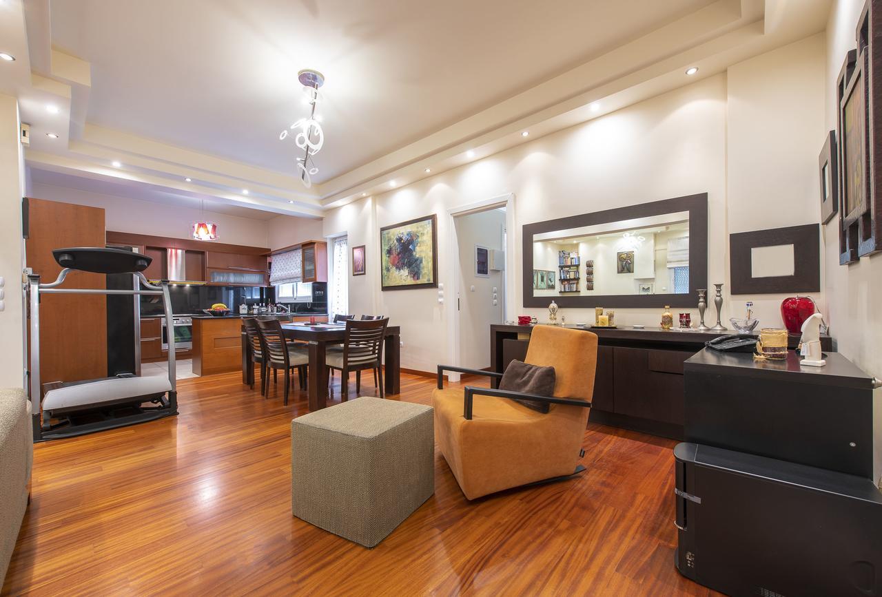 Artemis Majestic Apartment Exterior photo